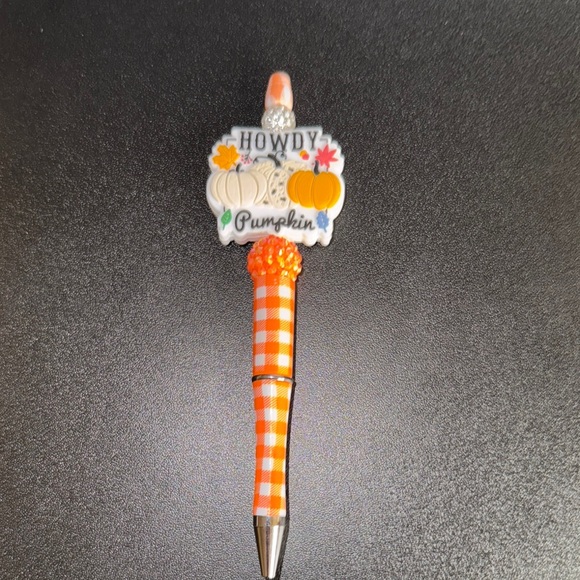 Festive Orange Checkered Howdy Pumpkin Pen - Picture 1 of 3